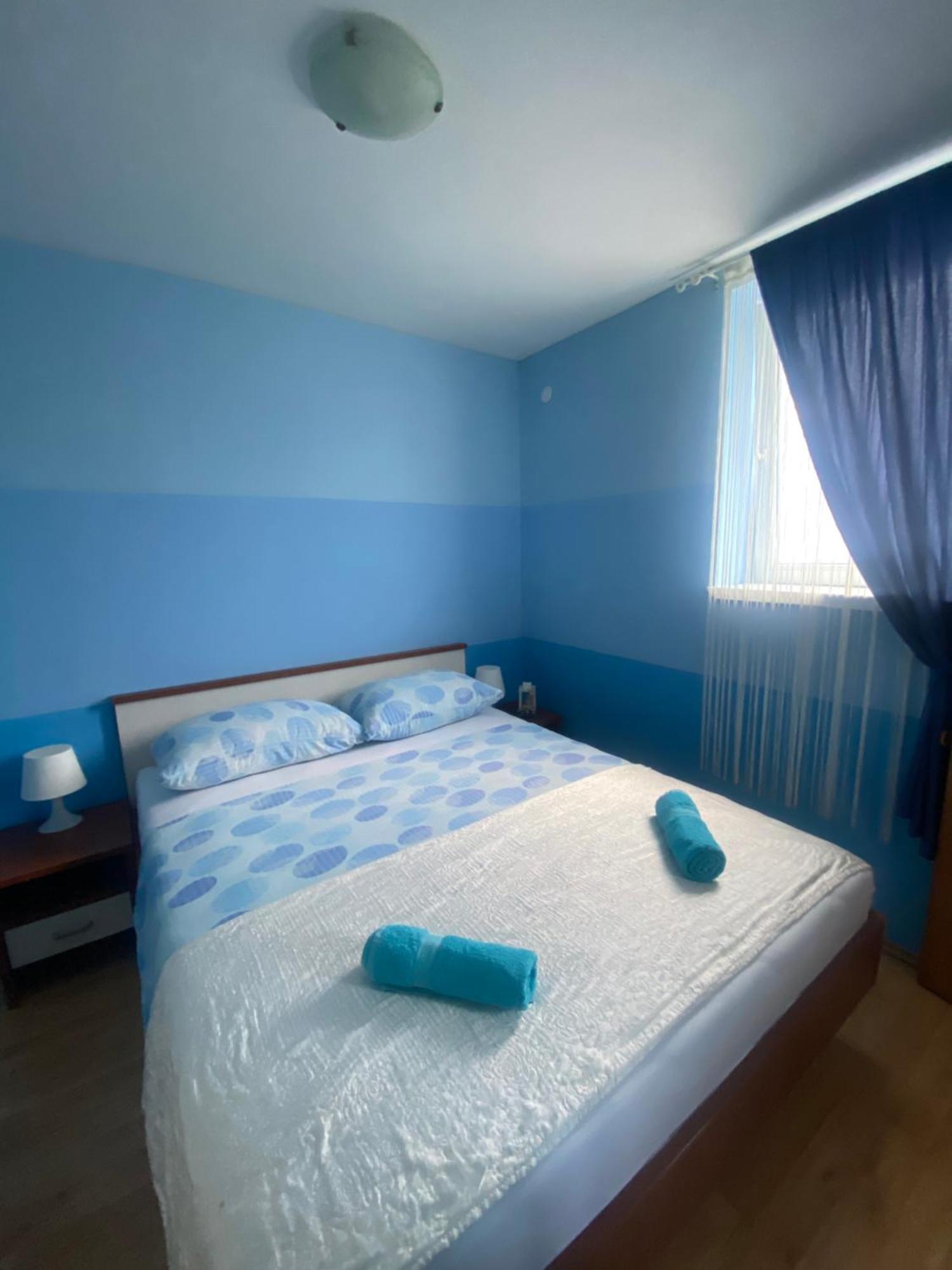 Apartments Villa Dalmatina Vodice Bagian luar foto
